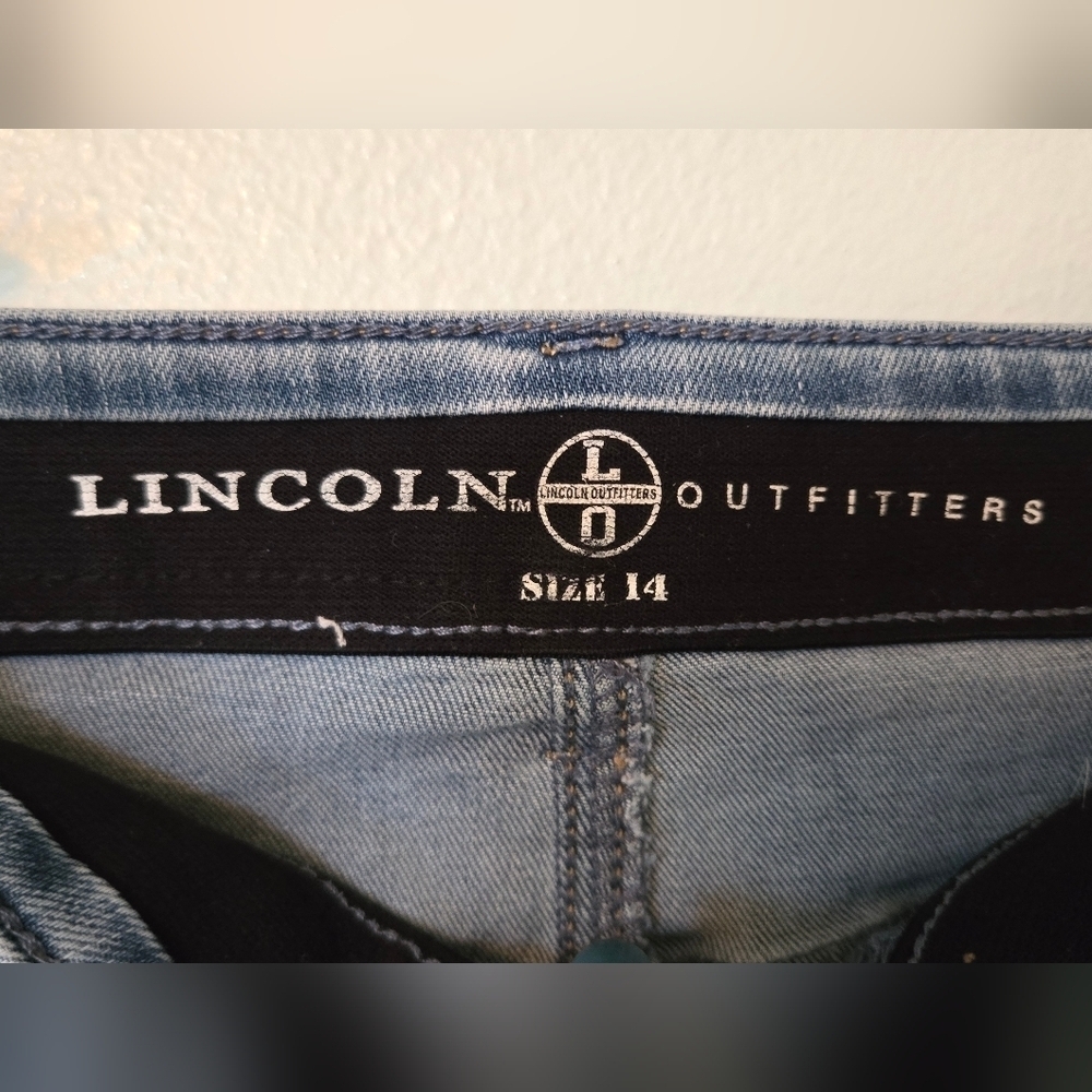 Lincoln Outfitters Straight Leg Jeans Size 14 - Picture 4 of 5